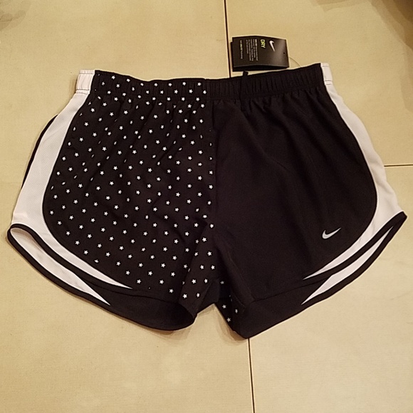 nike tempo shorts xl